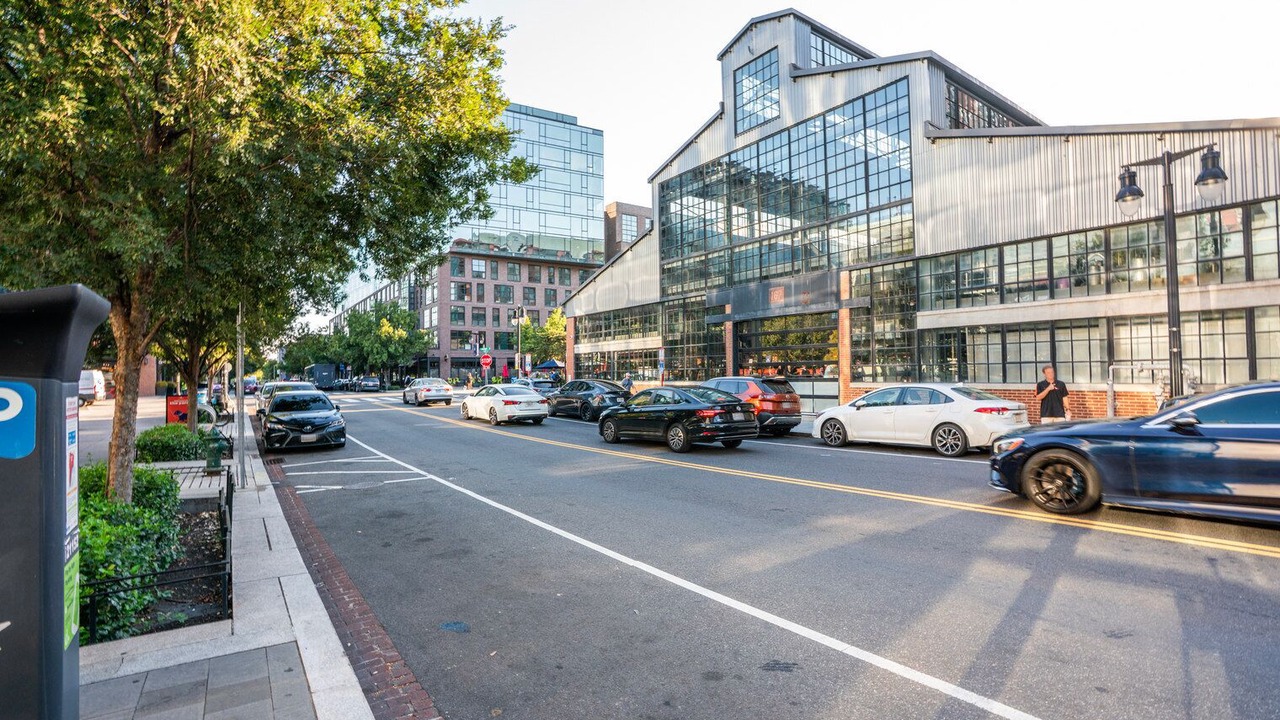 Photo of Others in Navy Yard