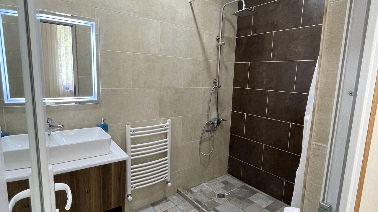 Photo of Bathroom in Likani