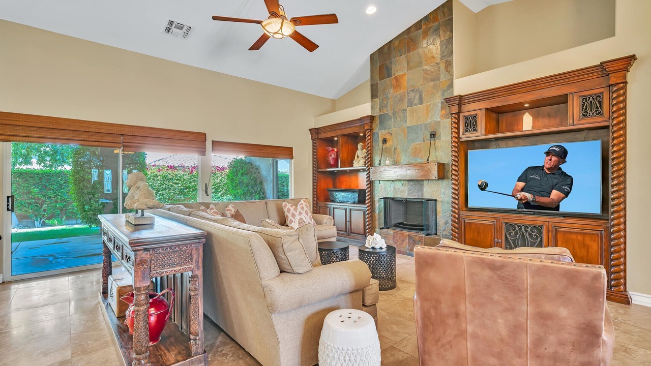 Photo of Livingroom in Indio