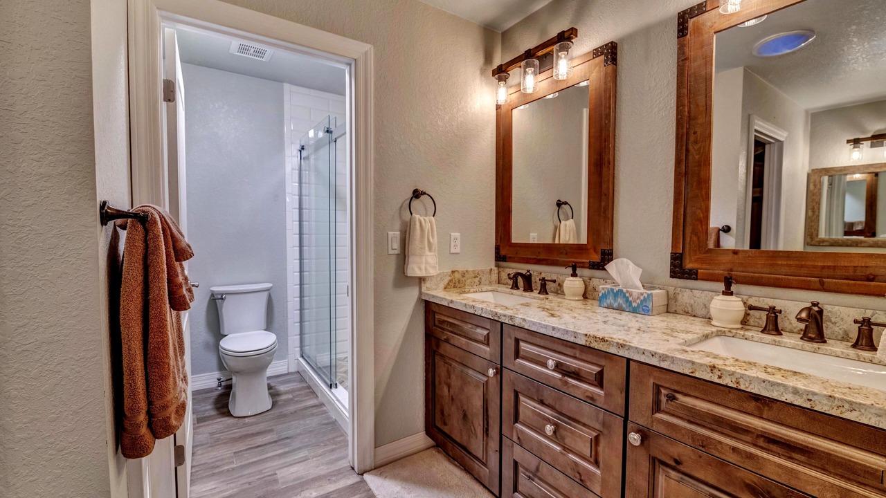 Photo of Bathroom in Pinetop