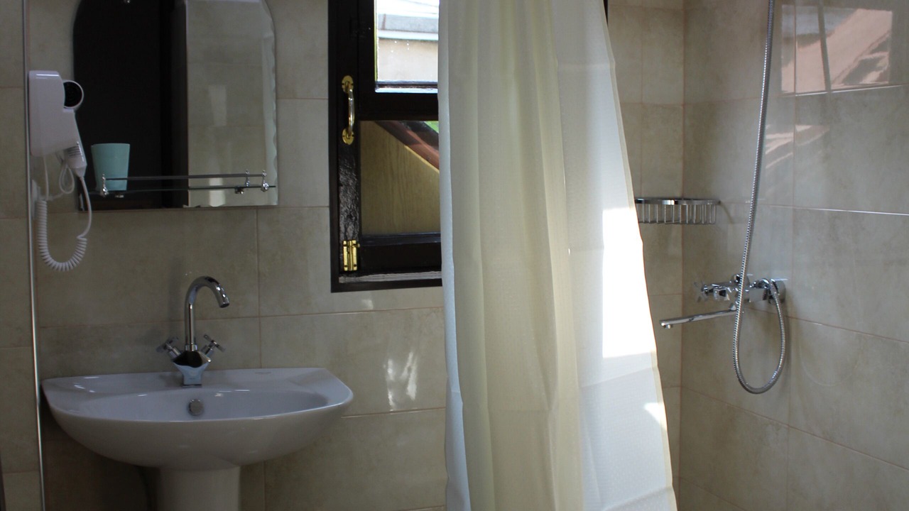 Photo of Bathroom in Avlabari