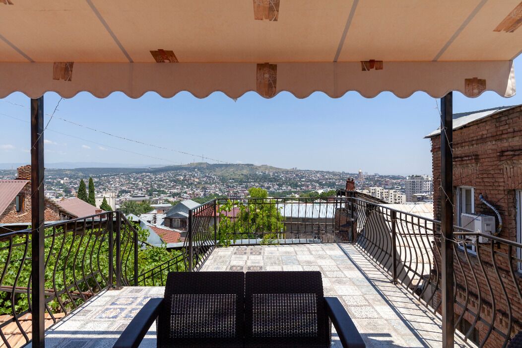 Photo of Patio Balcony in mtatsminda