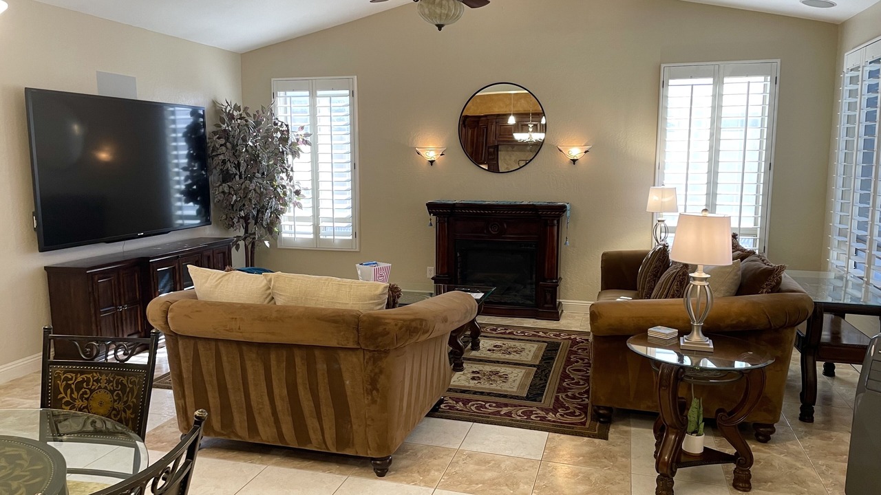 Photo of Livingroom in Gilbert