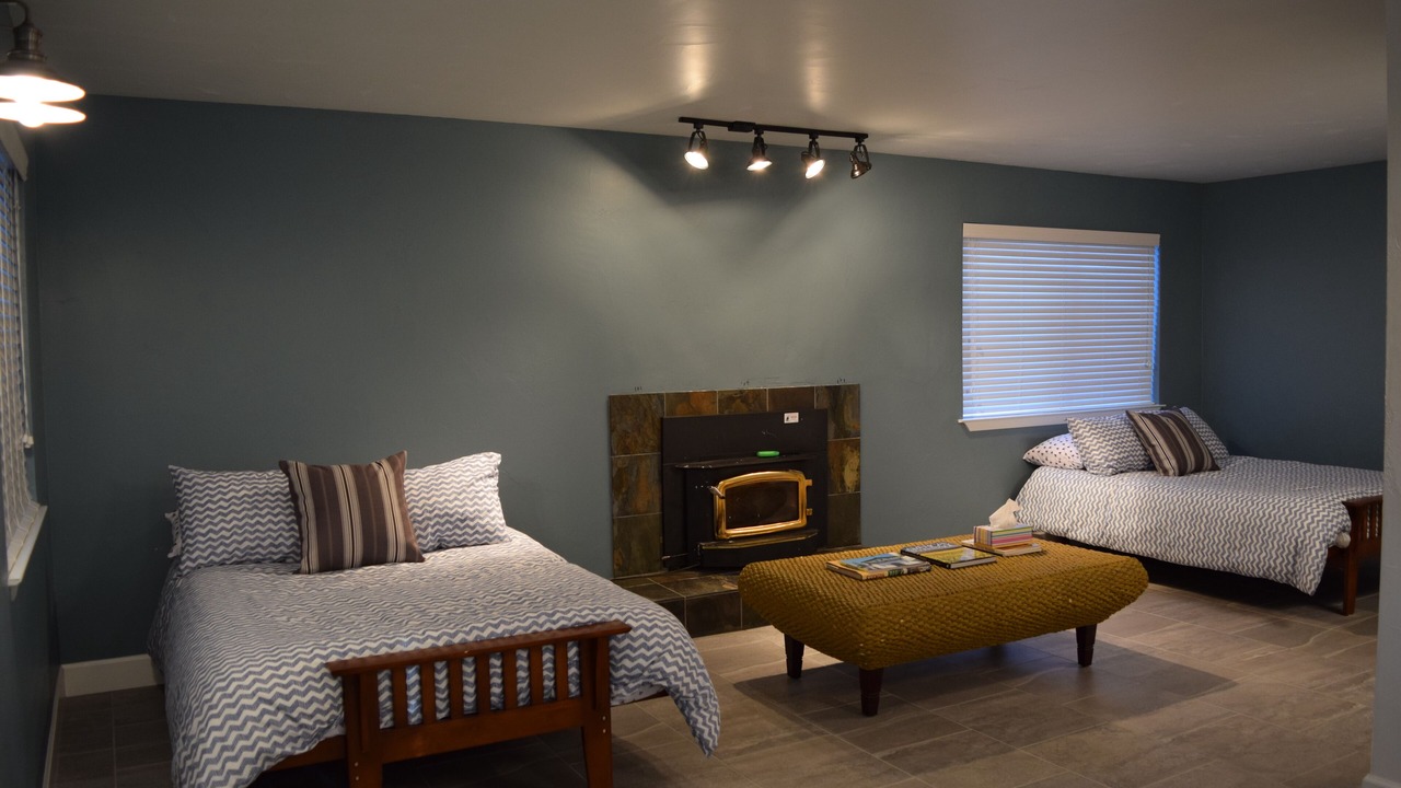 Photo of Bedroom in Groveland