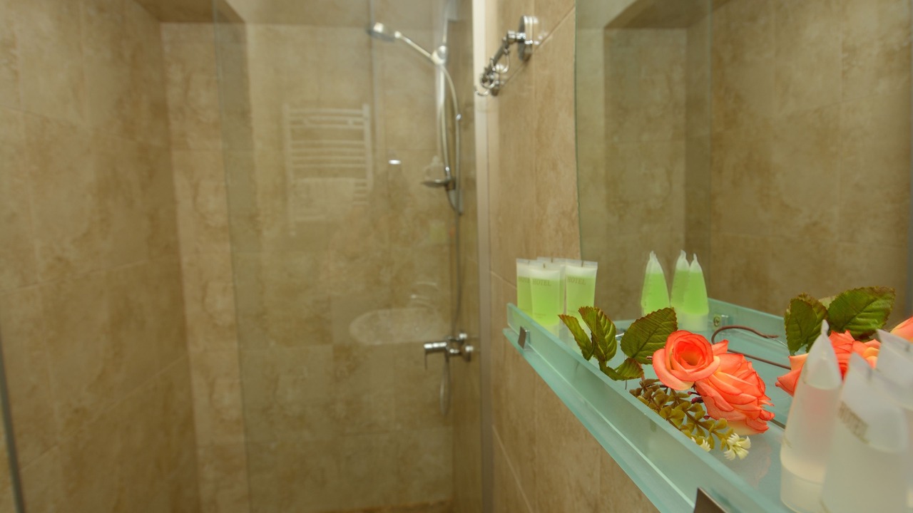 Photo of Bathroom in Chugureti