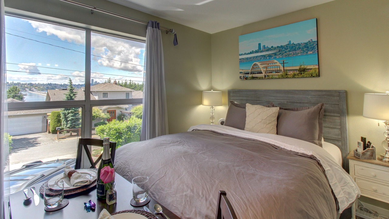 Photo of Bedroom in Mercer Island