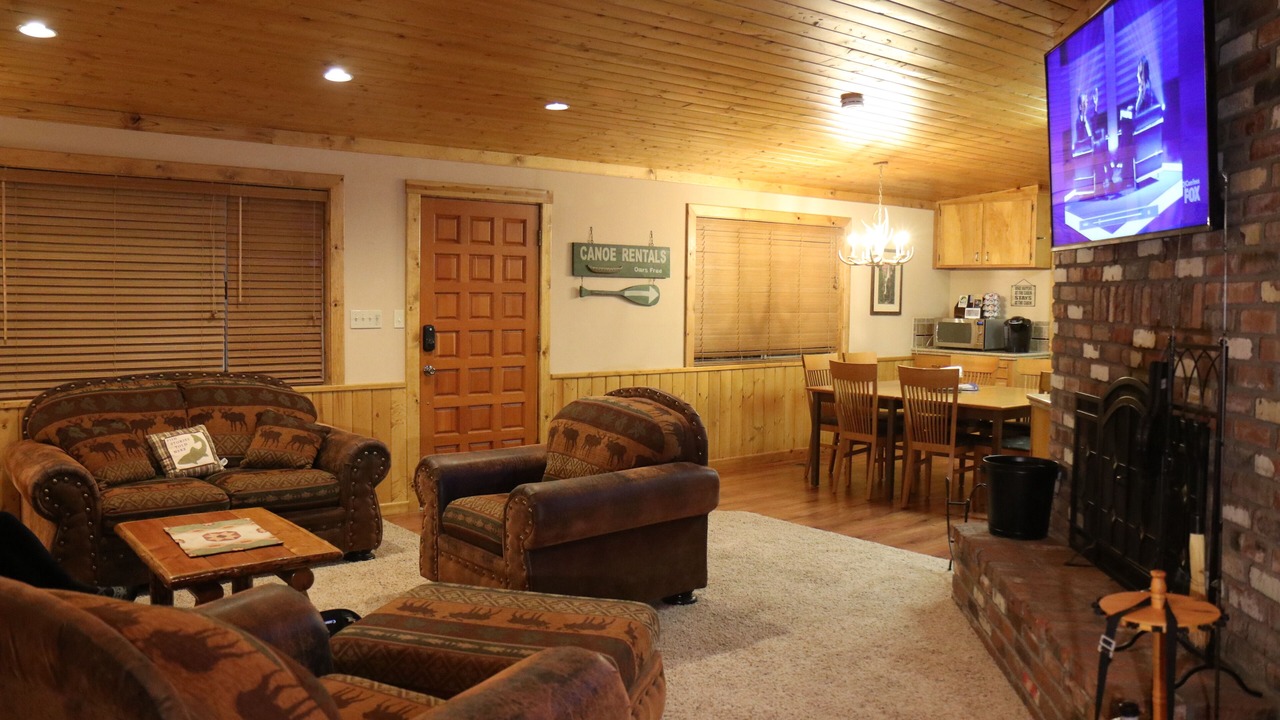 Photo of Livingroom in Oakhurst
