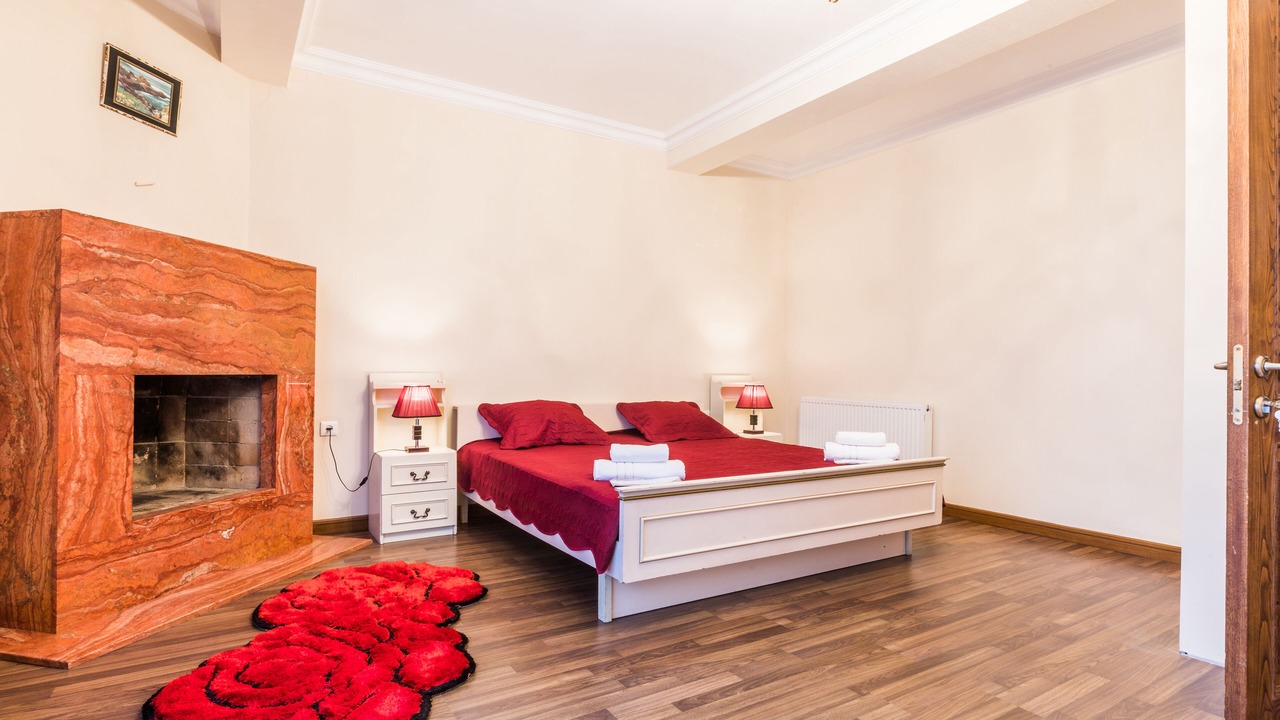 Photo of Bedroom in Vake