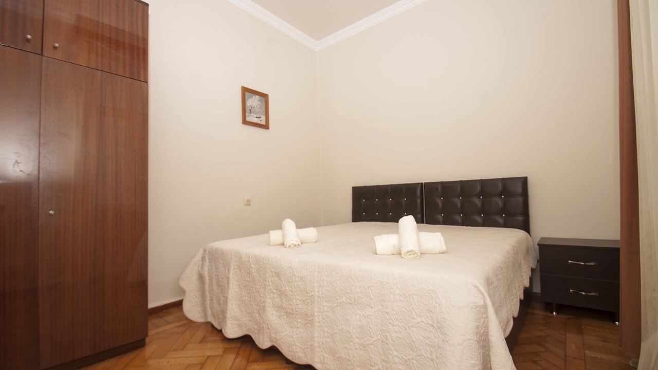 Photo of Bedroom in Old Boulevard