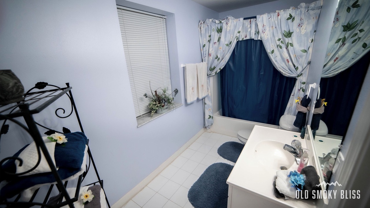 Photo of Bathroom in Chalet Village North
