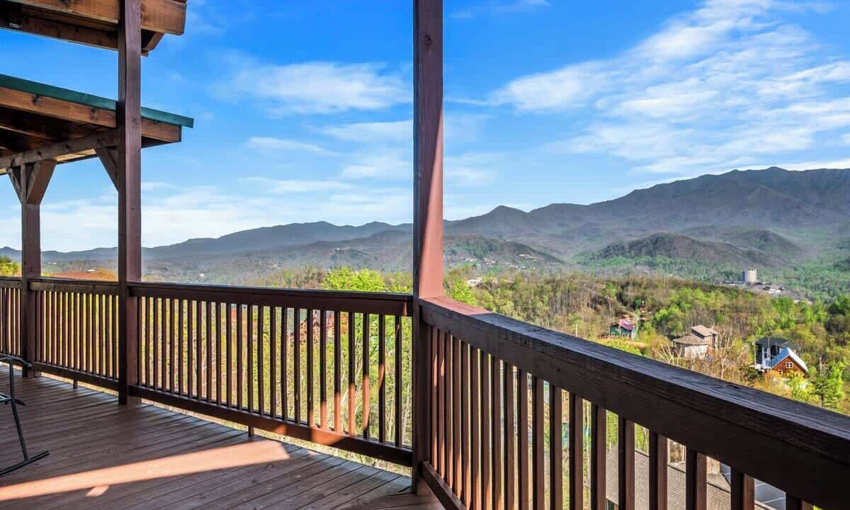 Photo of Patio Balcony in Chalet Village North