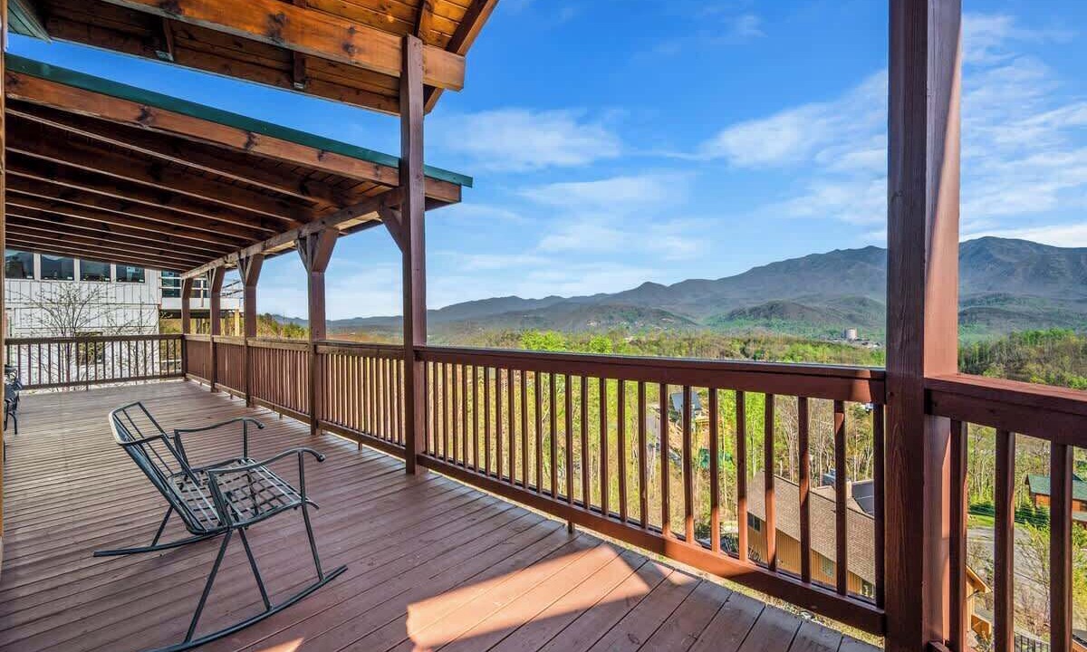 Photo of Patio Balcony in Chalet Village North