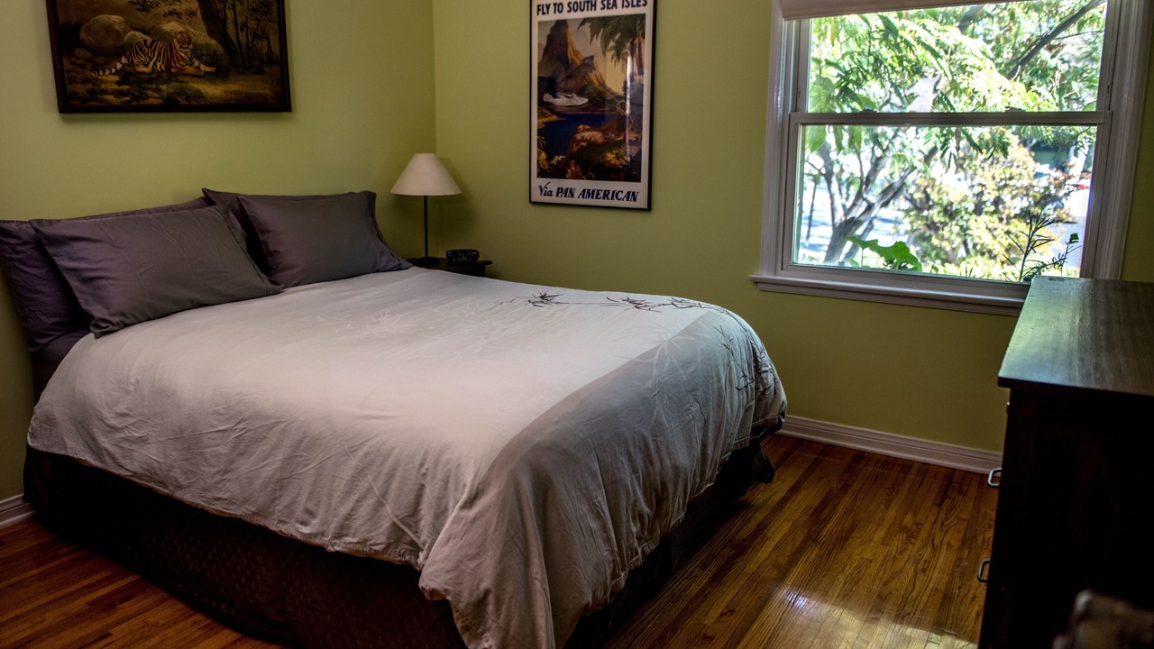Photo of Bedroom in North Hollywood