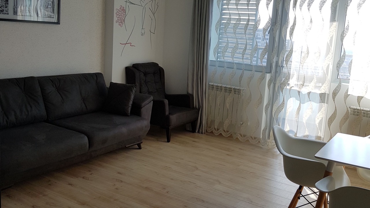 Photo of Livingroom in New Boulevard