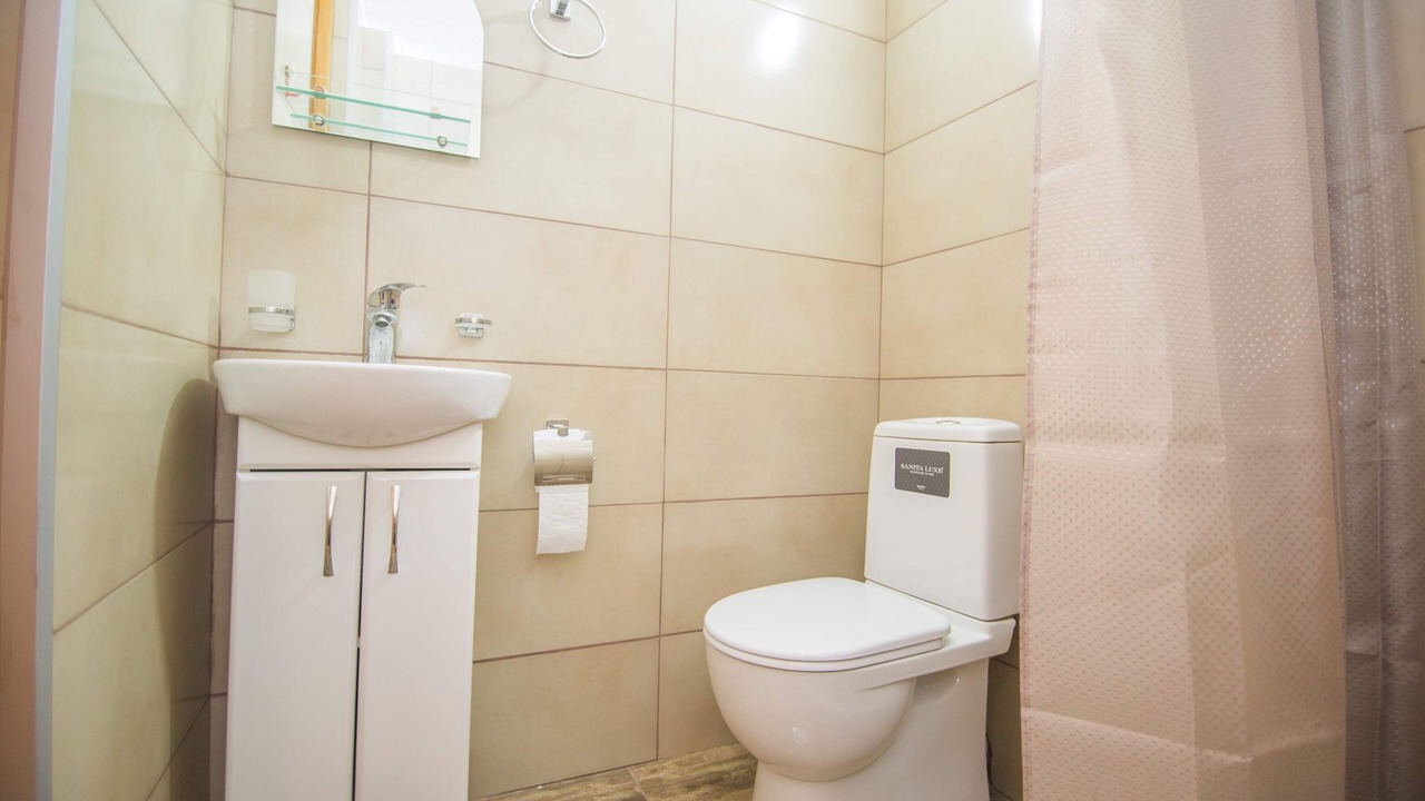 Photo of Bathroom in Chugureti