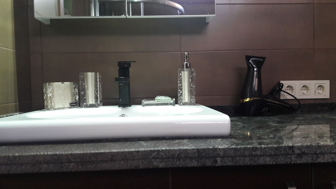 Photo of Bathroom in Old Boulevard