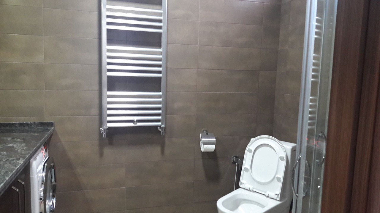 Photo of Bathroom in Old Boulevard