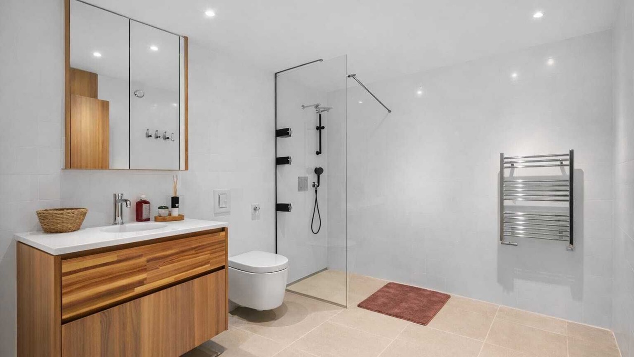 Photo of Bathroom in Laekir