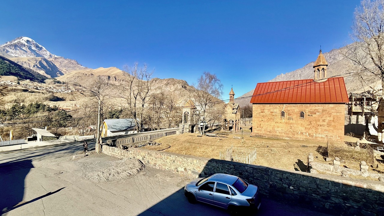 Photo of Others in Stepantsminda