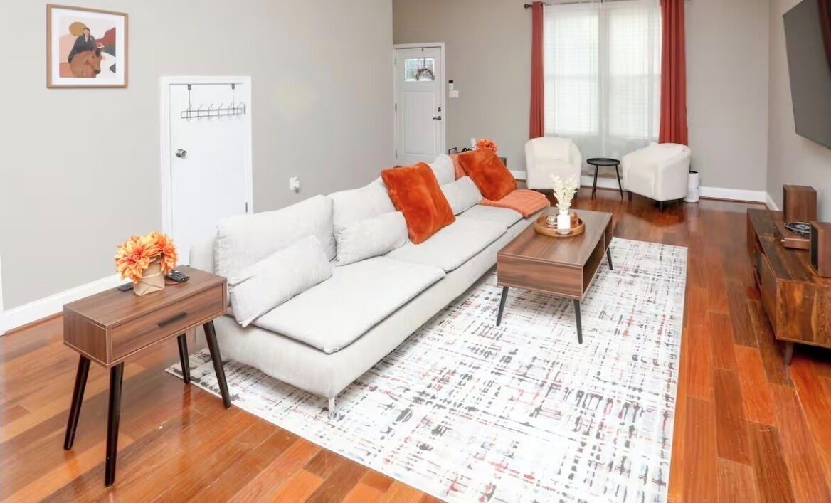 Photo of Livingroom in Anacostia