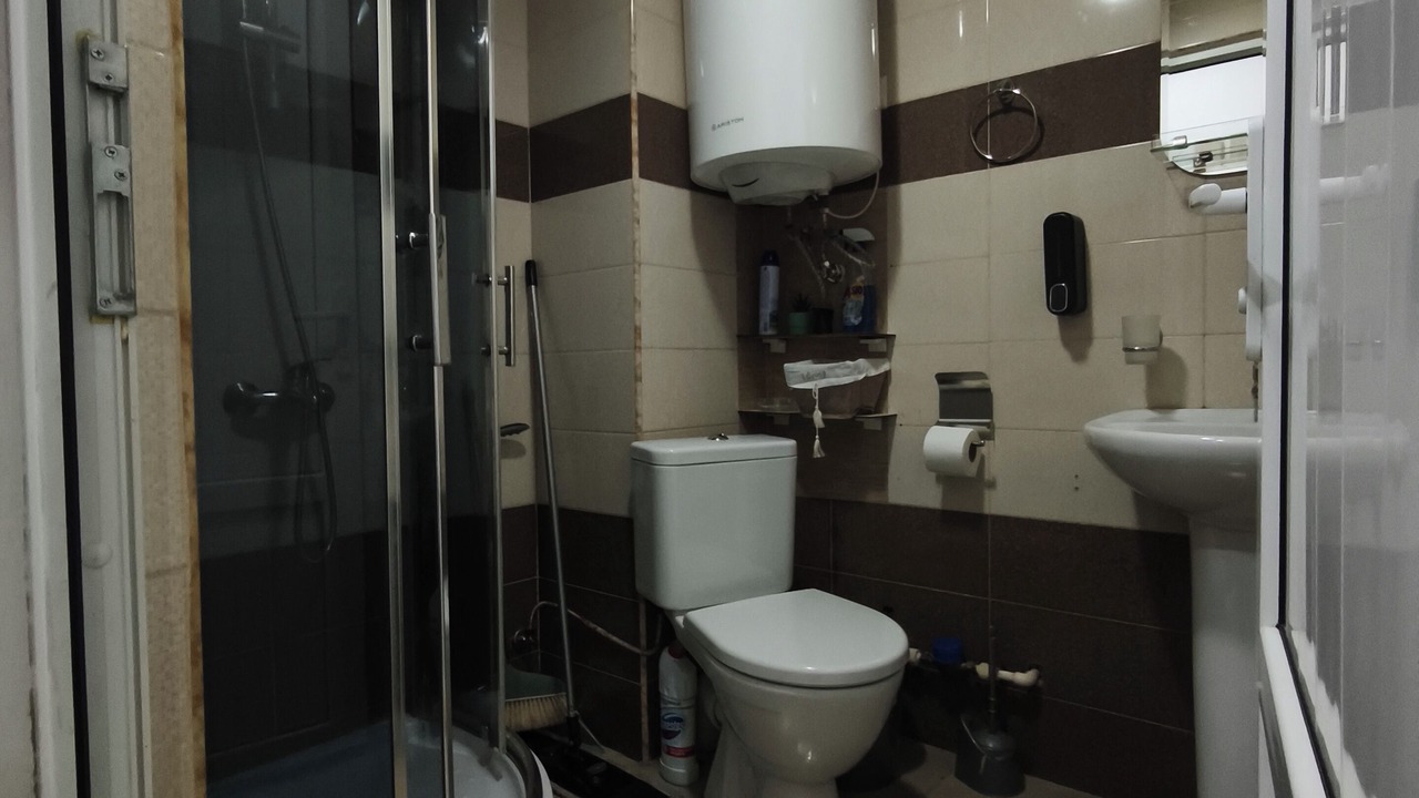 Photo of Bathroom in Likani