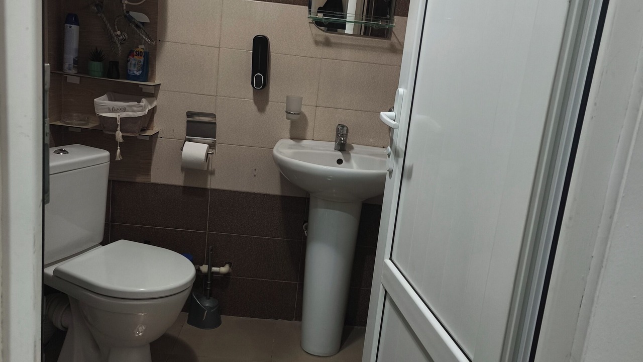 Photo of Bathroom in Likani