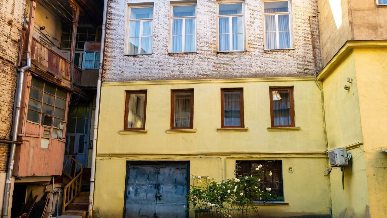 Photo of Outdoor in Sololaki