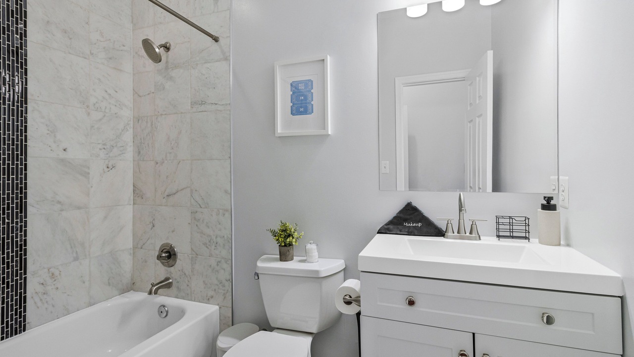 Photo of Bathroom in Bloomingdale
