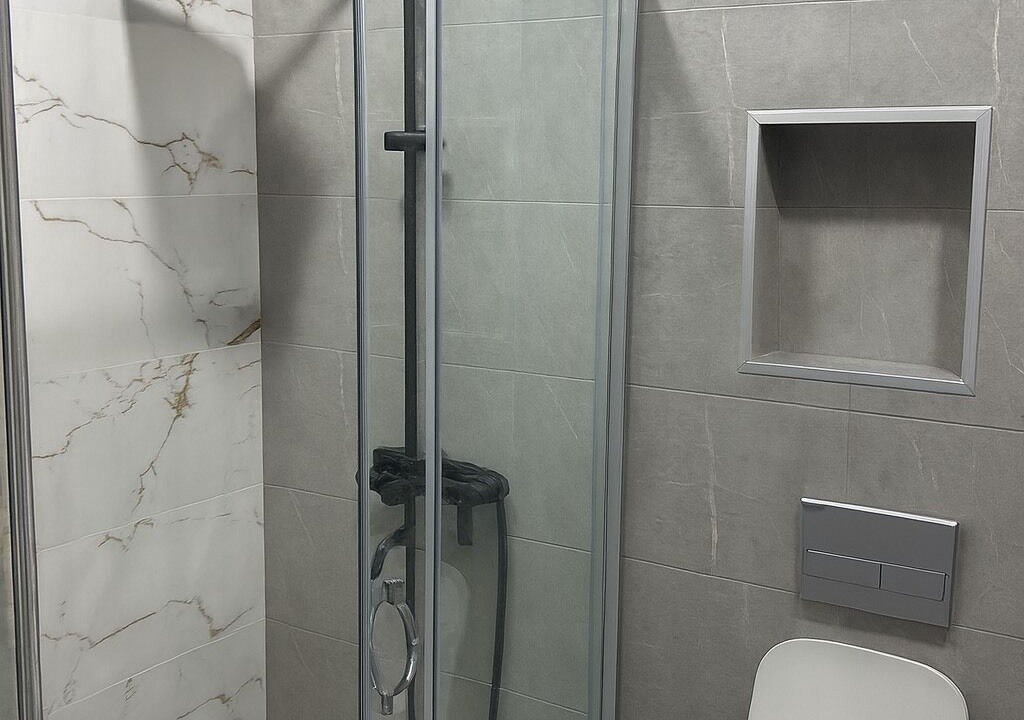 Photo of Bathroom in New Boulevard