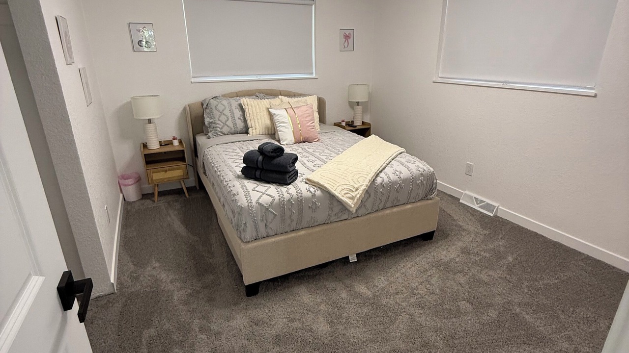 Photo of Bedroom in Applewood West