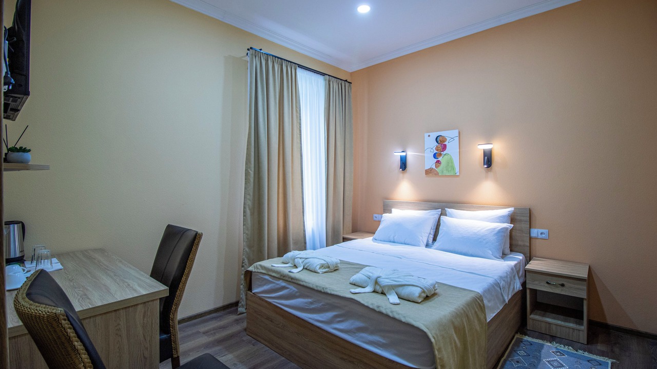 Photo of Bedroom in Sololaki