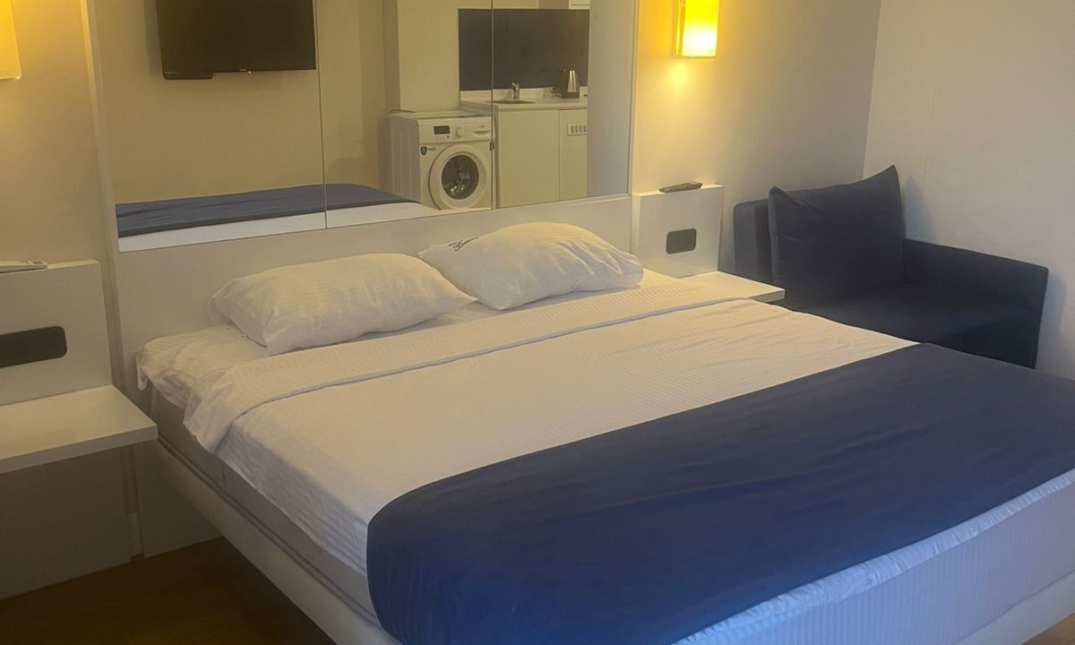 Photo of Bedroom in New Boulevard