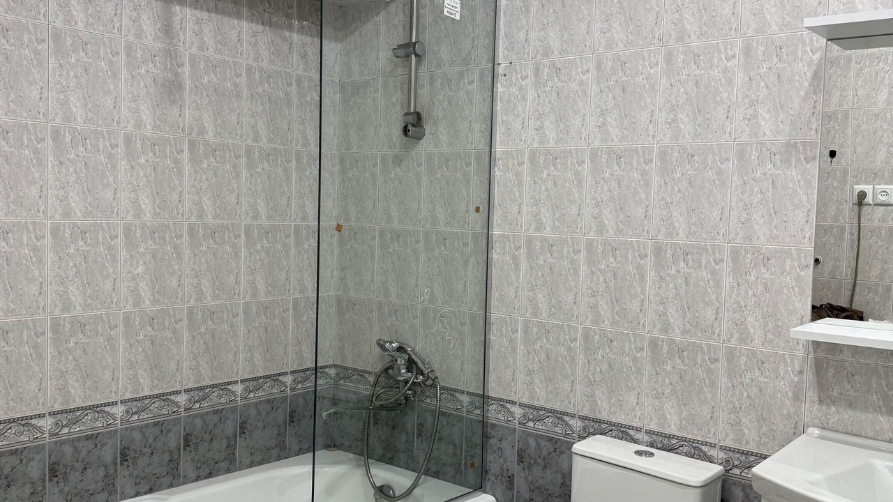 Photo of Bathroom in Old Boulevard