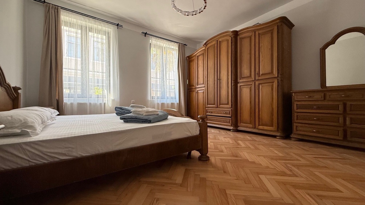 Photo of Bedroom in Old Boulevard
