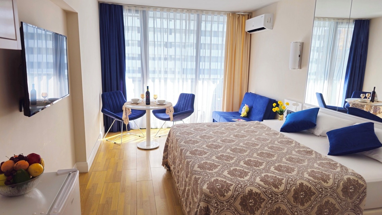 Photo of Bedroom in New Boulevard