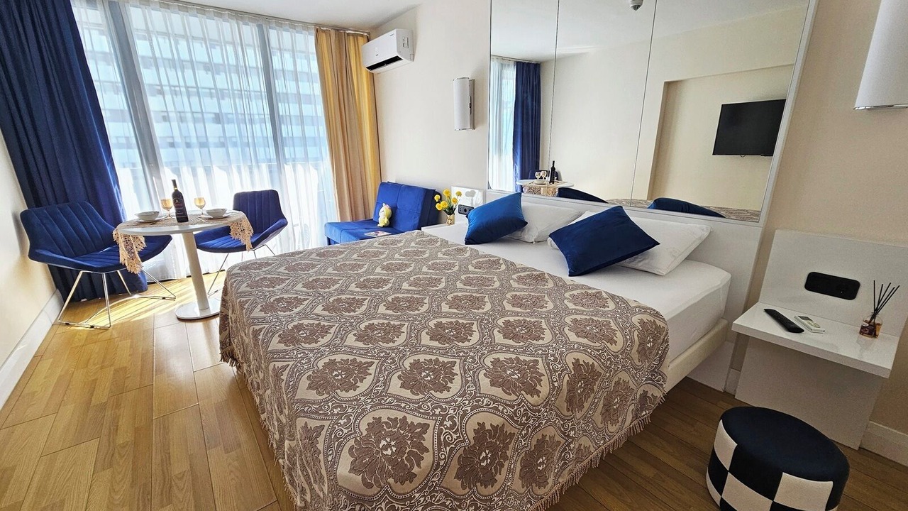 Photo of Bedroom in New Boulevard