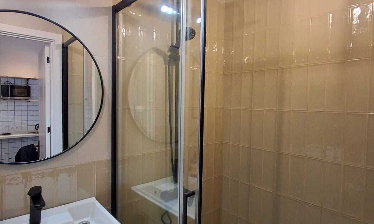 Photo of Bathroom in Old Boulevard