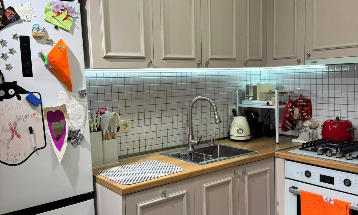 Photo of Kitchen in New Boulevard