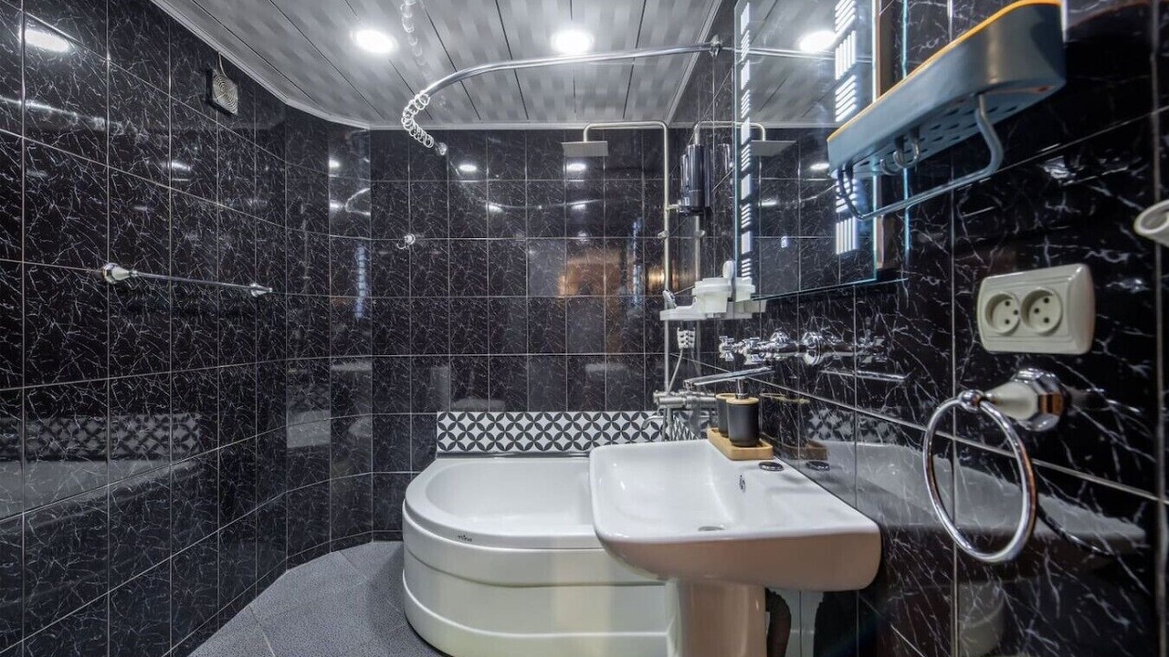 Photo of Bathroom in Avlabari