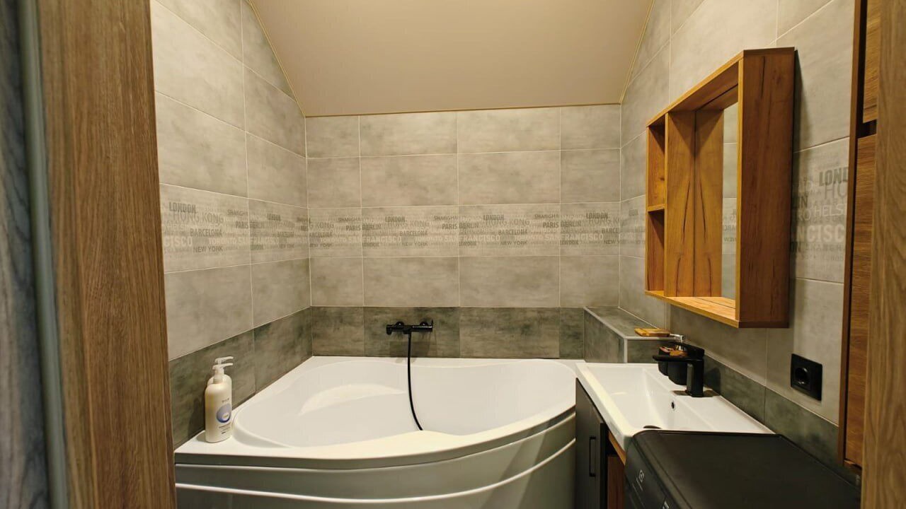 Photo of Bathroom in Avlabari