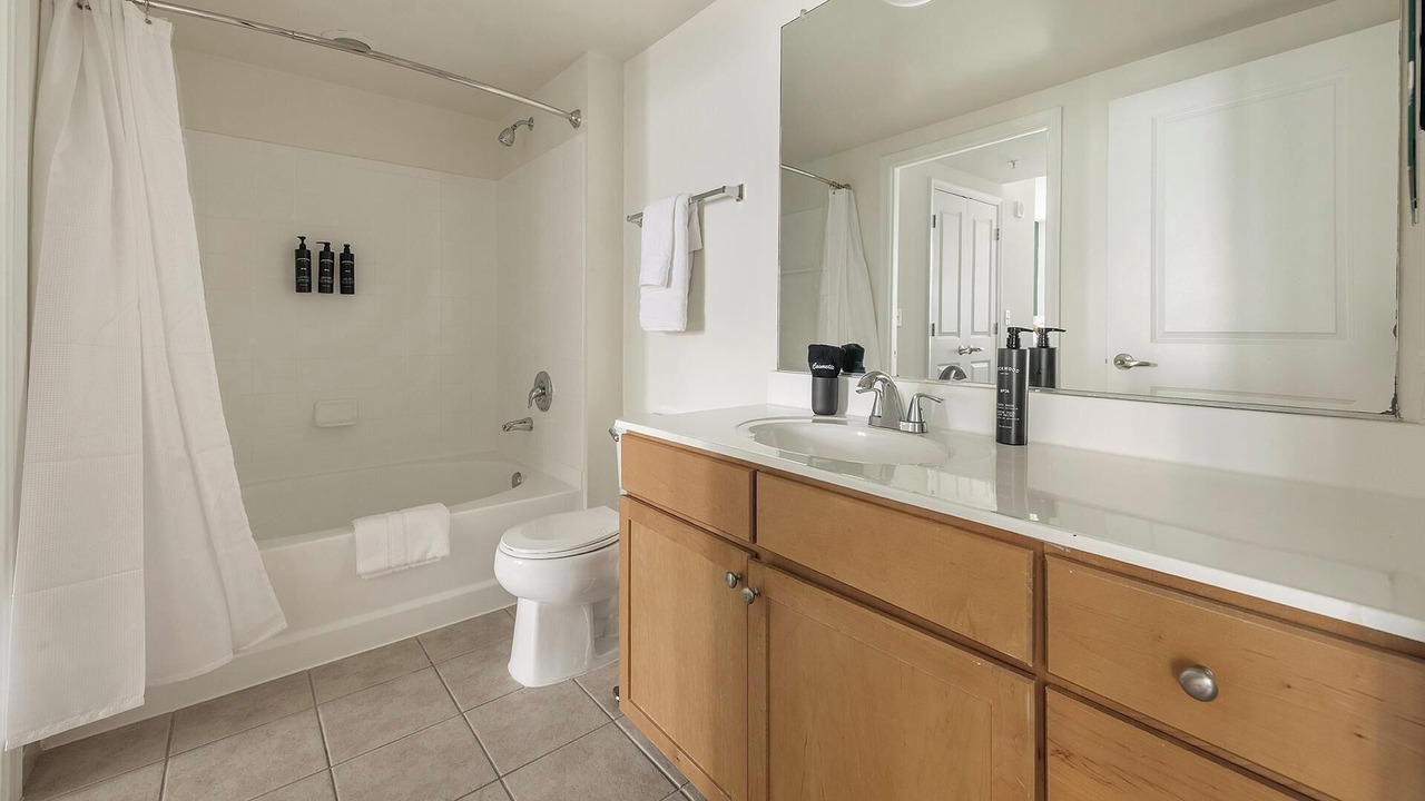 Photo of Bathroom in Navy Yard