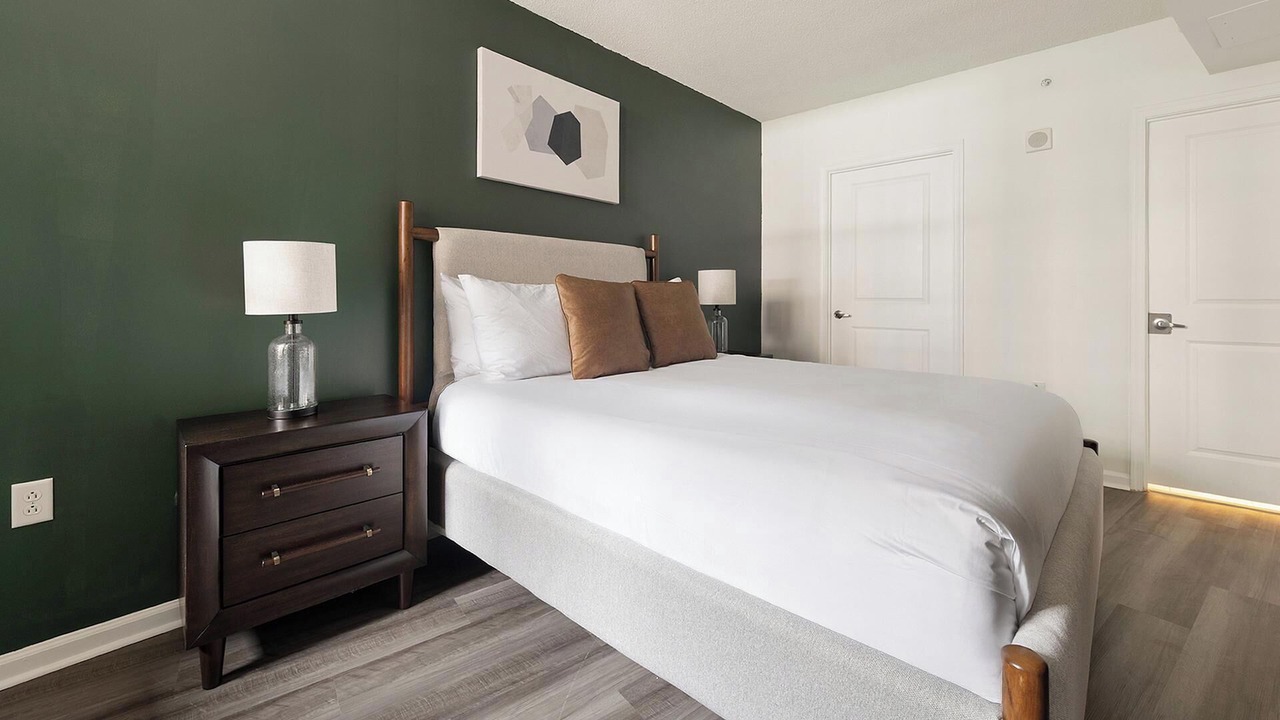 Photo of Bedroom in Navy Yard