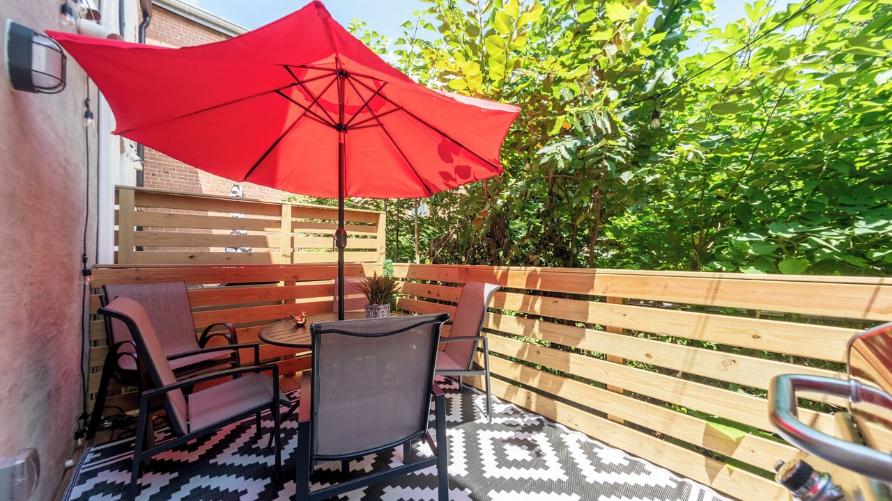 Photo of Outdoor in Shaw