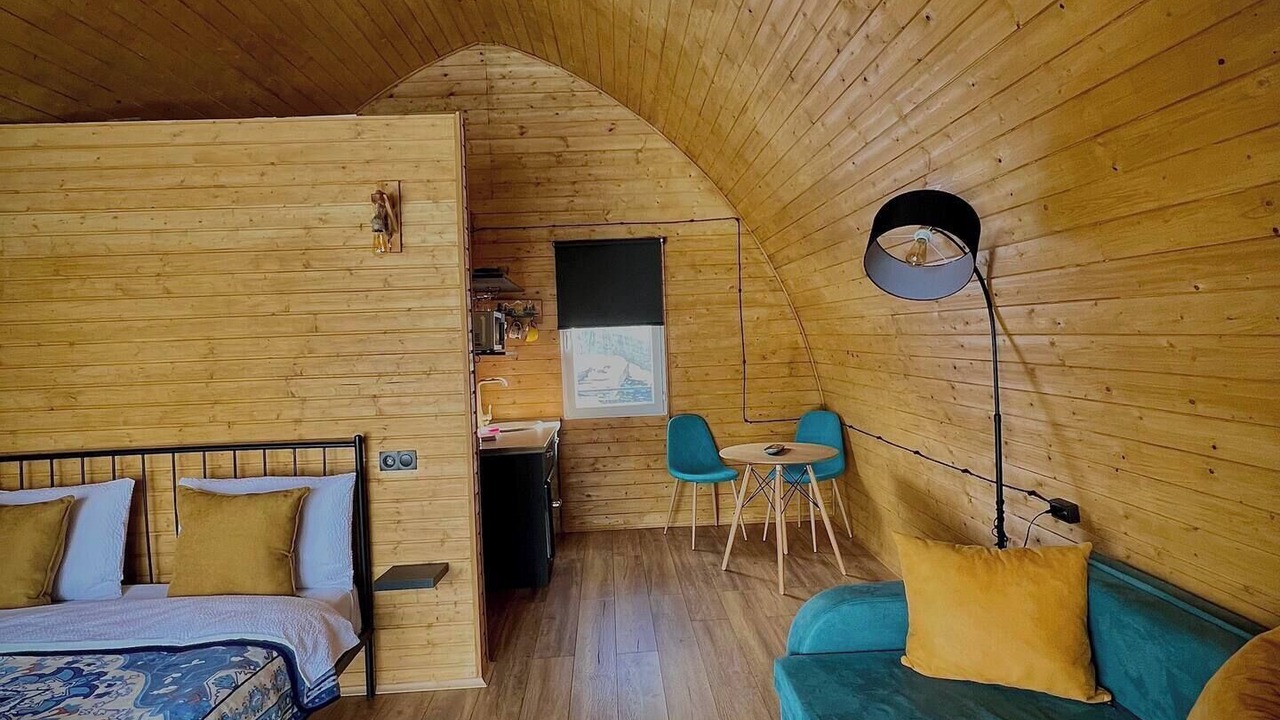Photo of Bedroom in Stepantsminda