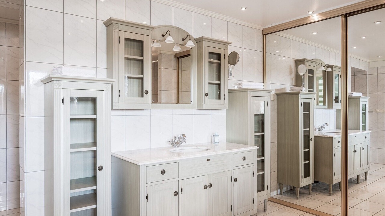 Photo of Bathroom in Tollered