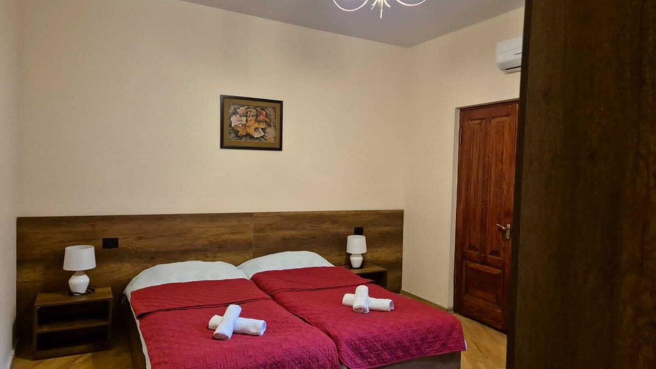 Photo of Bedroom in mtatsminda
