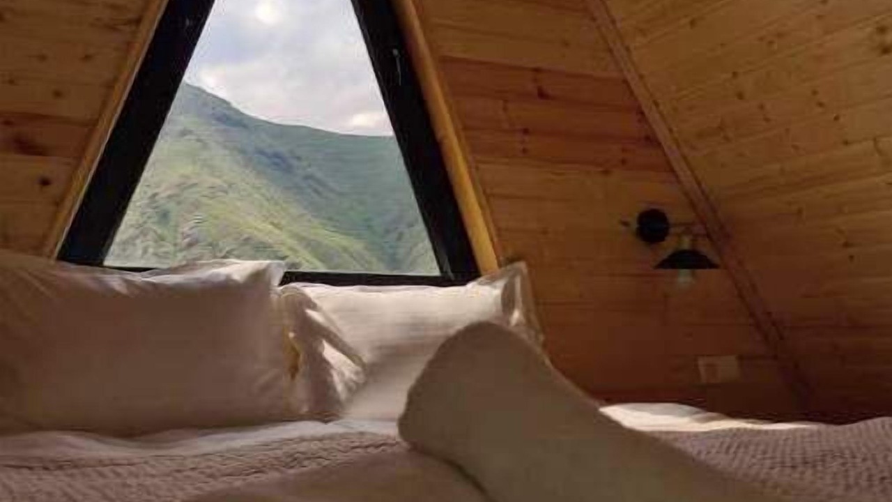 Photo of Bedroom in Stepantsminda