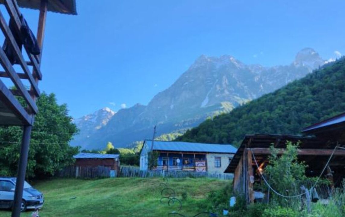 Photo of Outdoor in Mazeri