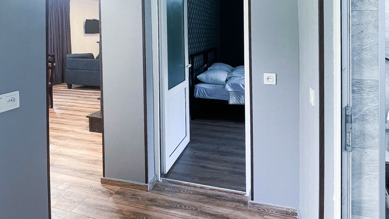 Photo of Bedroom in Likani