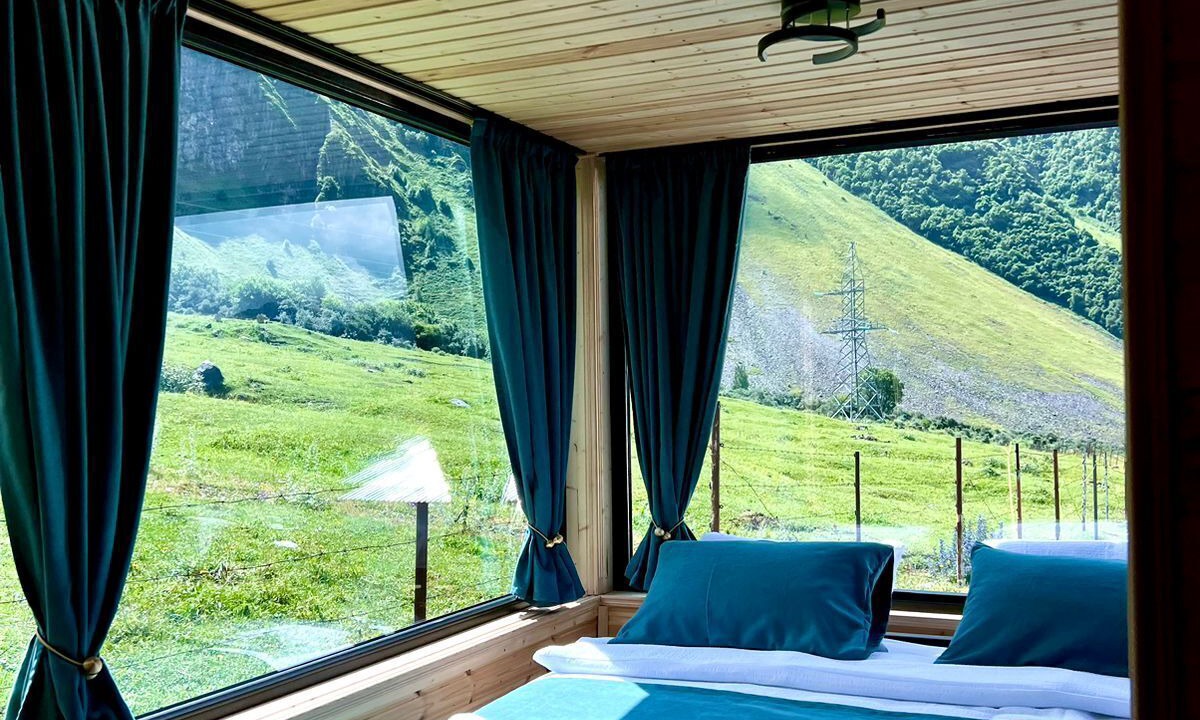 Photo of Bedroom in Stepantsminda